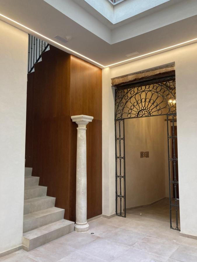 Aparthotel Casa Senorial Del Siglo XVIII Sevilla Exteriér fotografie