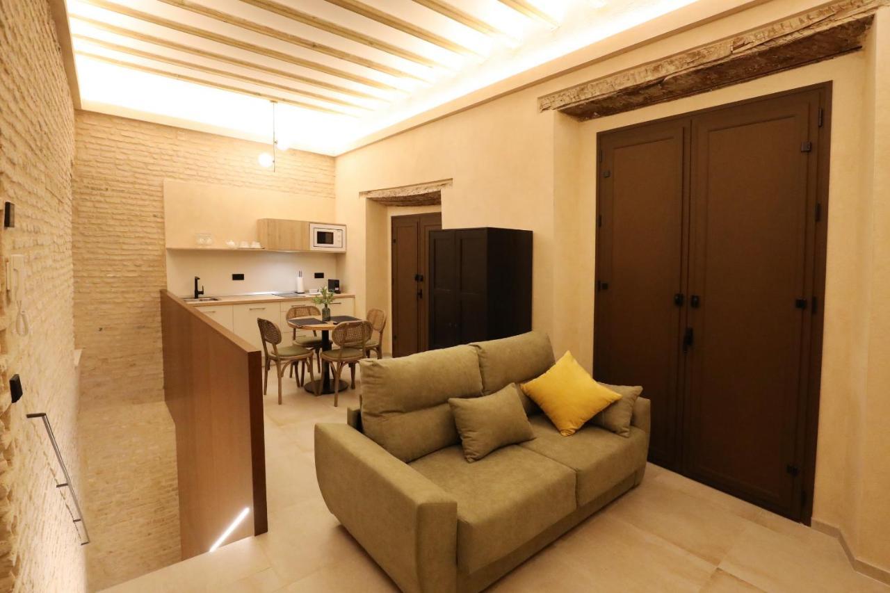 Aparthotel Casa Senorial Del Siglo XVIII Sevilla Exteriér fotografie